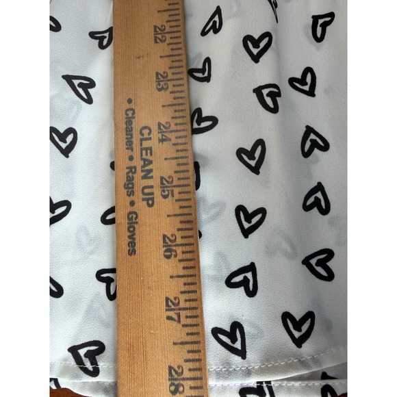 Loft Plus Womens 18 Plus White Black Heart Print Ruffle Neck Tie Back Blouse - Picture 5 of 6